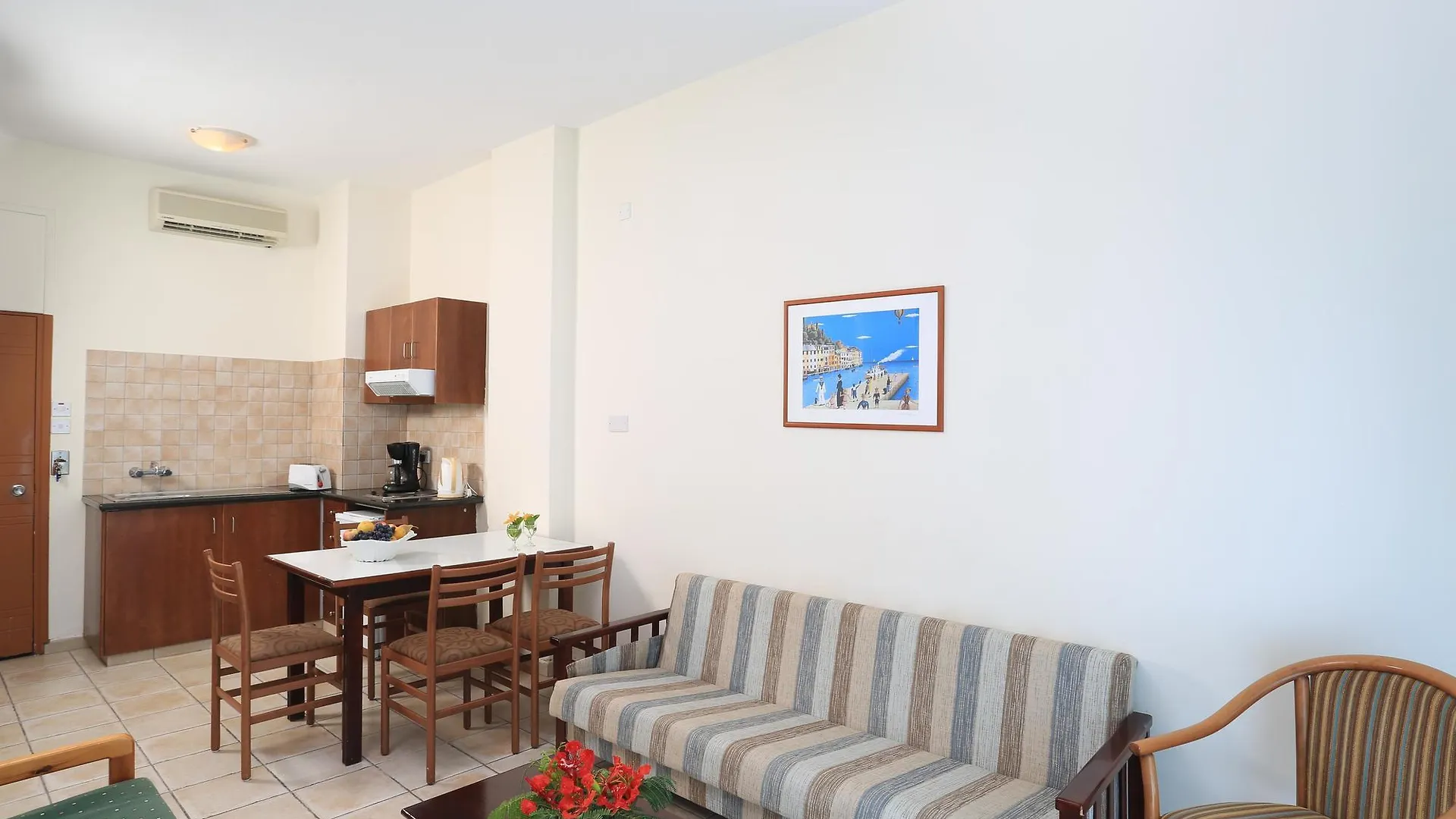 Jacaranda Hotel Apartments Protaras Aparthotel