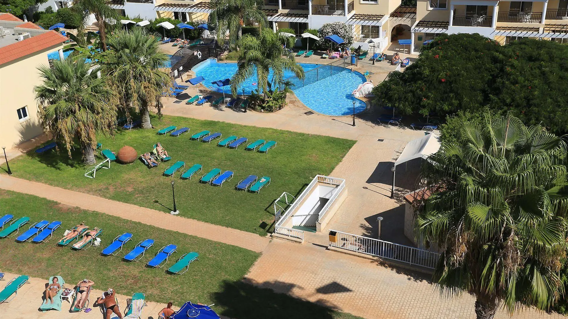 Jacaranda Hotel Apartments Protaras 3*,